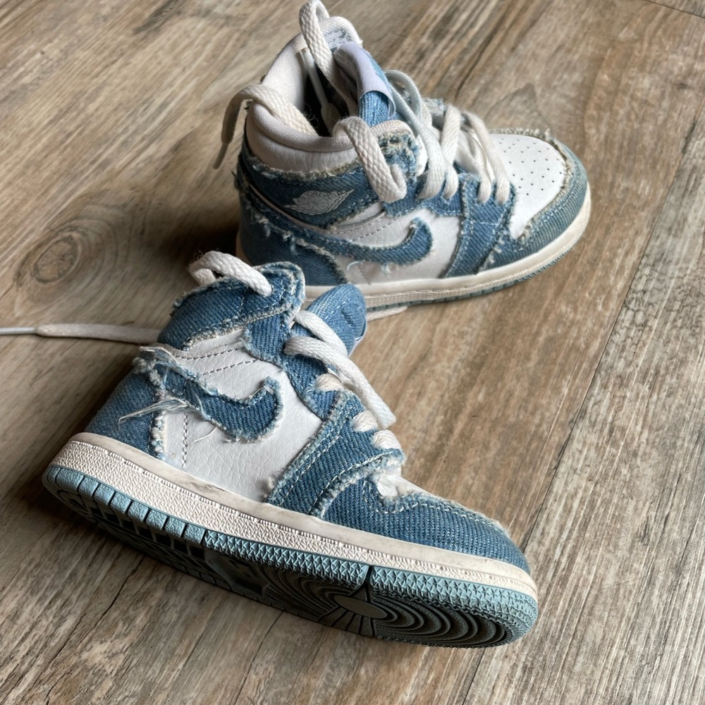 6C Jordan 1 High OG Denim